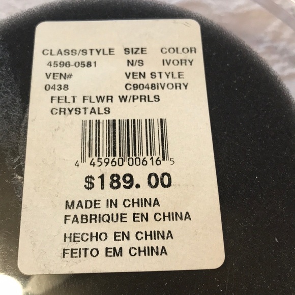 David’s Bridal Headpiece w/ Pearls & Crystals - Picture 9 of 11